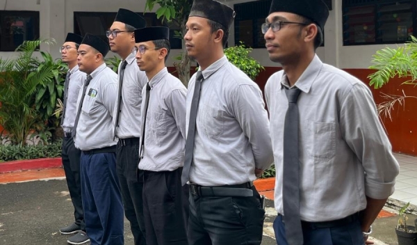 Refleksi : Ketika Ketegasan Guru Diuji oleh Zaman